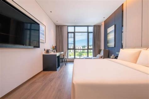 Atour Hotel Zhuhai Jinwan Airport, Zhuhai – Updated 2024 Prices.